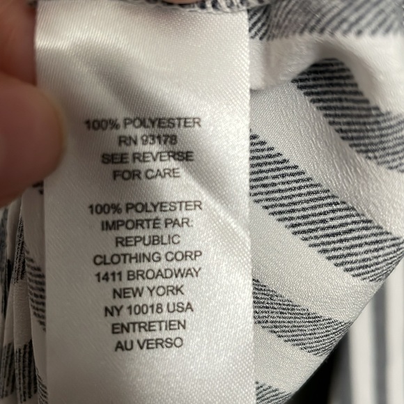 Button down casual top - Picture 5 of 7